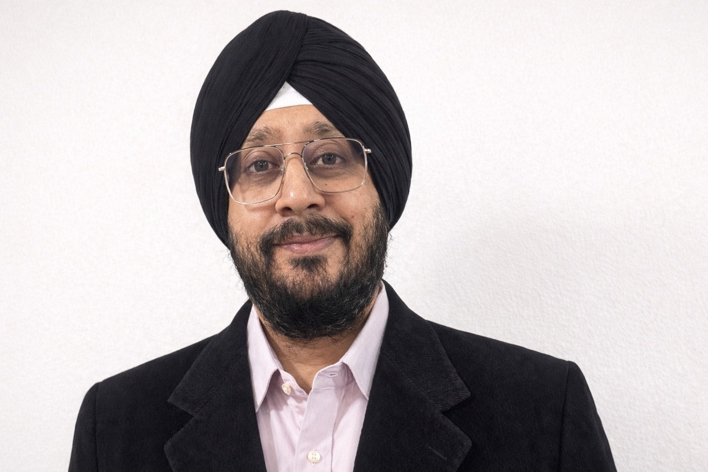 Portrait of Dr. Manjeet Walia
